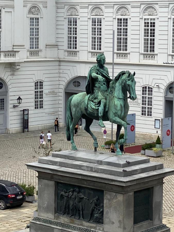 Palais Palffy Appartamento Vienna Esterno foto